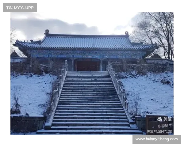冬季湖畔探秘之旅:沉浸自然魅力体验冰雪世界的绝美景致 冬季湖畔探秘之旅:沉浸自然魅力体验冰雪世界的绝美景致
